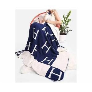 NEW COMFY LUXE two tone with h pattern luxury soft throw blanket in navy